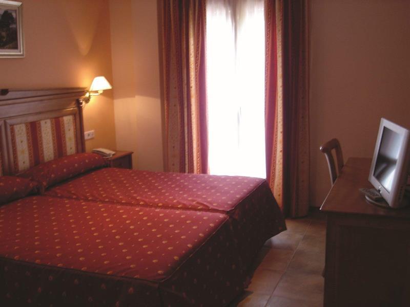 Hotel Balneario Parque De Cazorla Arroyo Frio Kültér fotó